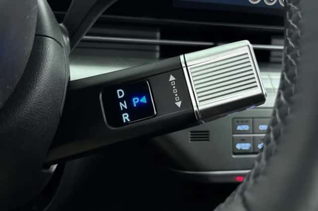 Hyundai Kona (2025) thumbnail 23