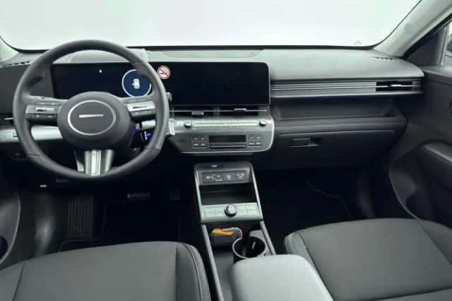 Hyundai Kona (2025) thumbnail 9