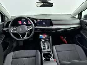 Volkswagen Golf (2023) thumbnail 21