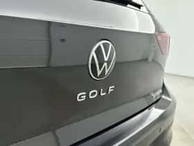 Volkswagen Golf (2023) thumbnail 27