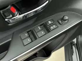 Suzuki S-Cross (2022) thumbnail 24