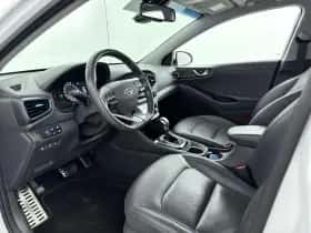 Hyundai Ioniq (2018) thumbnail 17