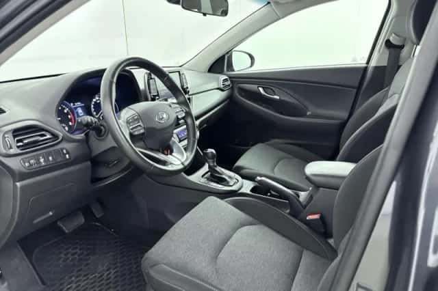 Hyundai i30 (2023) thumbnail 12