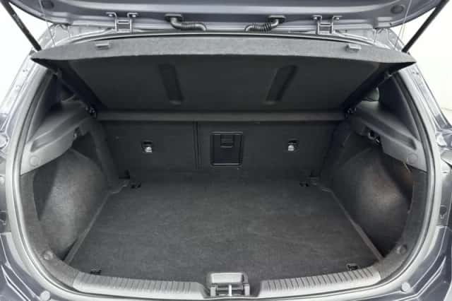 Hyundai i30 (2023) thumbnail 16