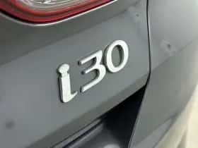 Hyundai i30 (2023) thumbnail 18