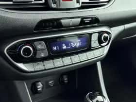 Hyundai i30 (2023) thumbnail 19