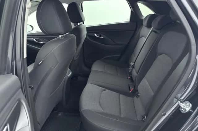 Hyundai i30 (2023) thumbnail 24