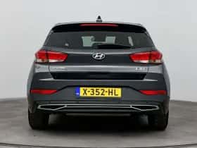 Hyundai i30 (2023) thumbnail 5