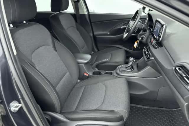 Hyundai i30 (2023) thumbnail 9