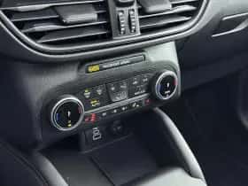 Ford Kuga (2022) thumbnail 18
