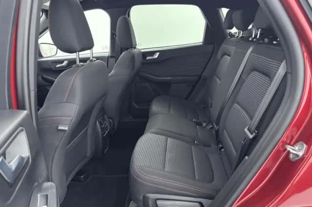 Ford Kuga (2022) thumbnail 28