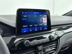 Ford Kuga (2022) thumbnail 9