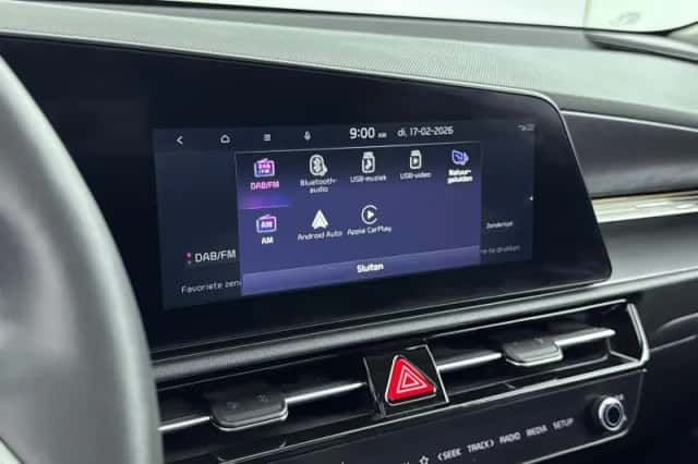 Kia Niro EV (2024) thumbnail 12