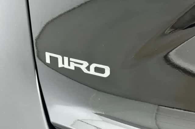 Kia Niro EV (2024) thumbnail 15
