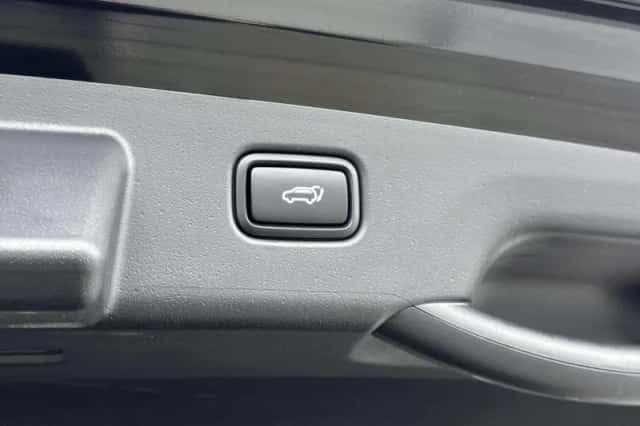Kia Niro EV (2024) thumbnail 21