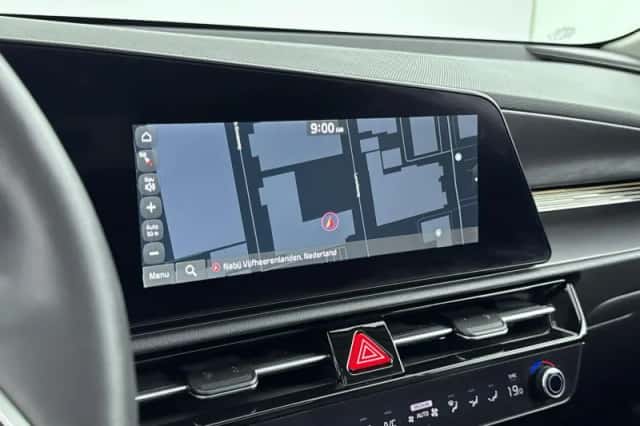 Kia Niro EV (2024) thumbnail 24