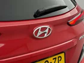 Hyundai Kona (2022) thumbnail 11