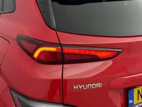 Hyundai Kona (2022) thumbnail 13