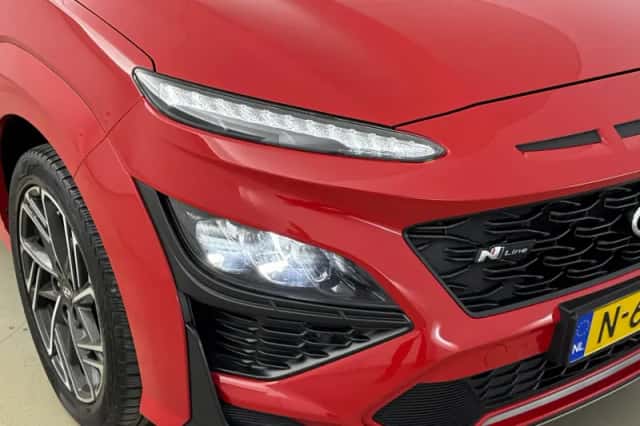 Hyundai Kona (2022) thumbnail 14
