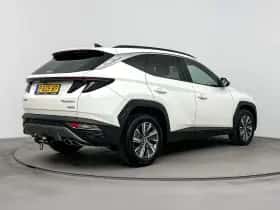 Hyundai Tucson (2022) thumbnail 2