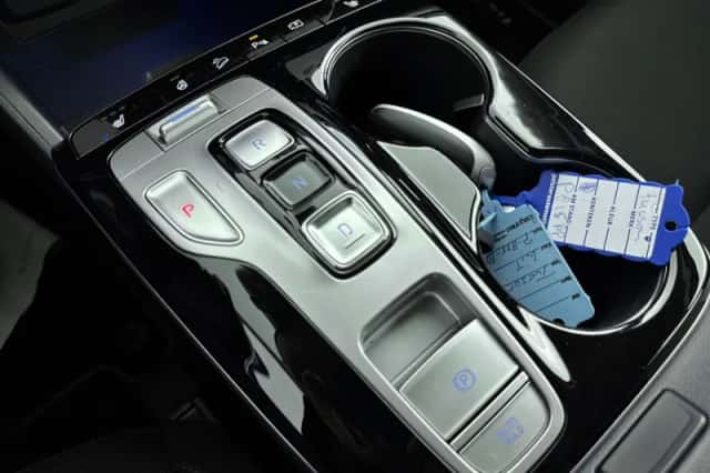 Hyundai Tucson (2022) thumbnail 11
