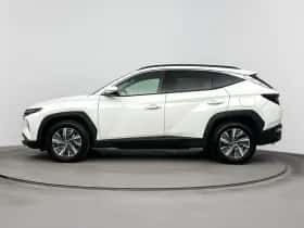 Hyundai Tucson (2022) thumbnail 3