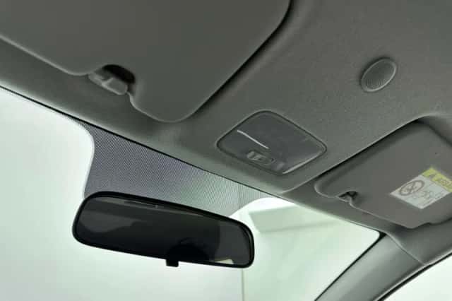 Kia Picanto (2021) thumbnail 11