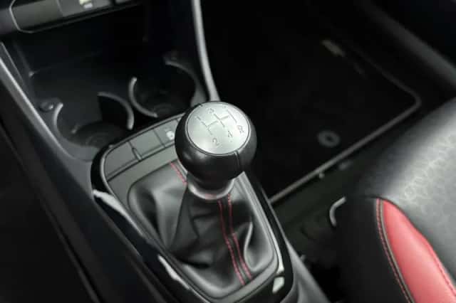 Kia Picanto (2021) thumbnail 15