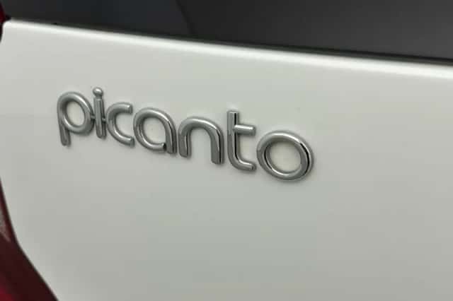 Kia Picanto (2021) thumbnail 16