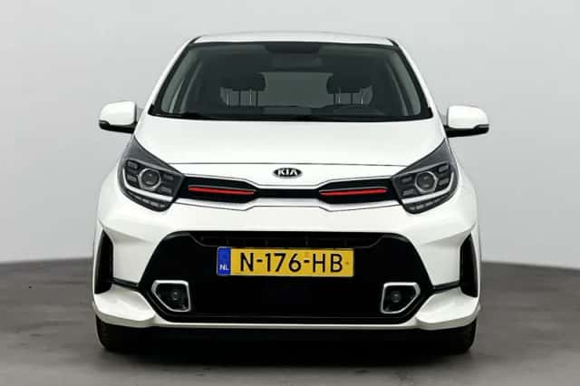 Kia Picanto (2021) thumbnail 5