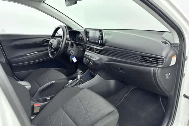 Hyundai Bayon (2024) thumbnail 17