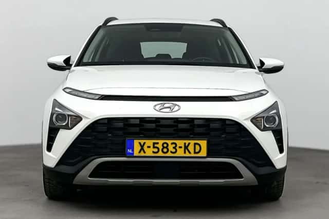 Hyundai Bayon (2024) thumbnail 4
