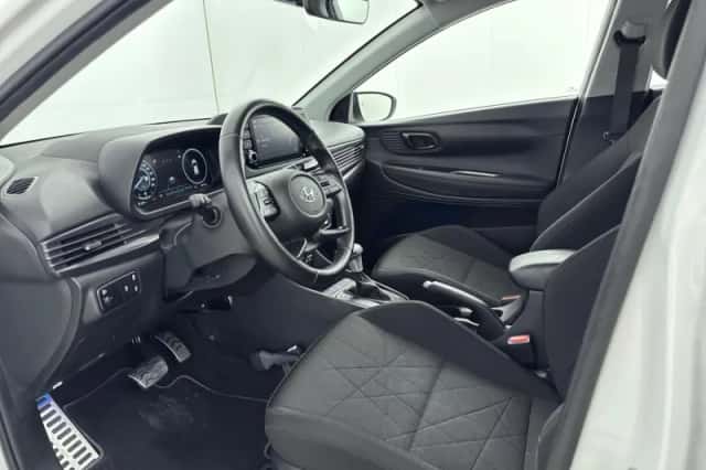 Hyundai Bayon (2024) thumbnail 7