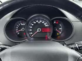 Kia Picanto (2014) thumbnail 13