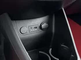 Kia Picanto (2014) thumbnail 16