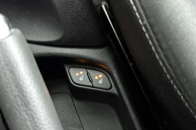Kia Picanto (2014) thumbnail 18