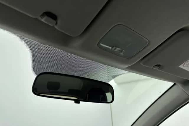Kia Picanto (2014) thumbnail 25