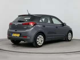 Hyundai i20 (2019) thumbnail 2