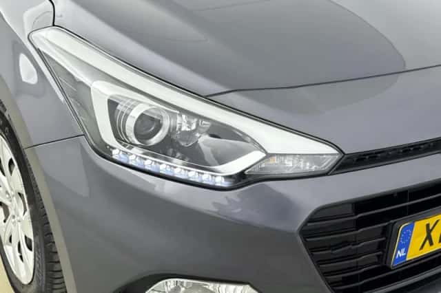 Hyundai i20 (2019) thumbnail 24