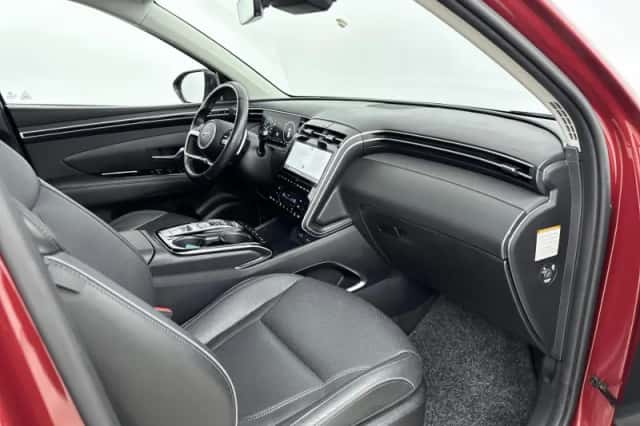 Hyundai Tucson (2023) thumbnail 16