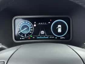 Hyundai Kona (2021) thumbnail 9