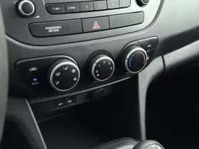 Hyundai i10 (2017) thumbnail 7