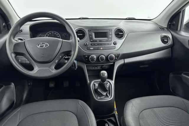 Hyundai i10 (2017) thumbnail 9