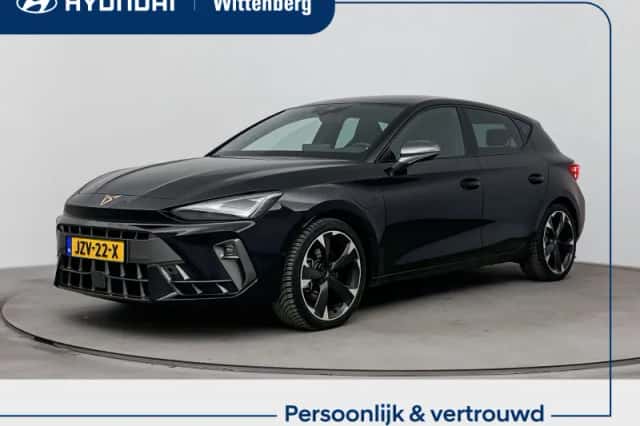 CUPRA Leon (2025) thumbnail 1