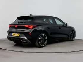 CUPRA Leon (2025) thumbnail 2