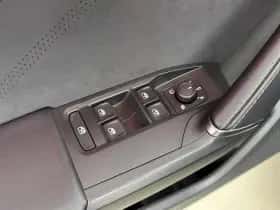 CUPRA Leon (2025) thumbnail 14