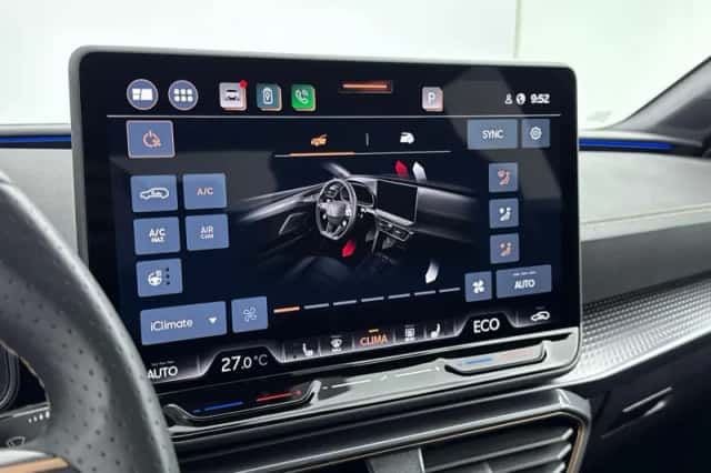 CUPRA Leon (2025) thumbnail 16