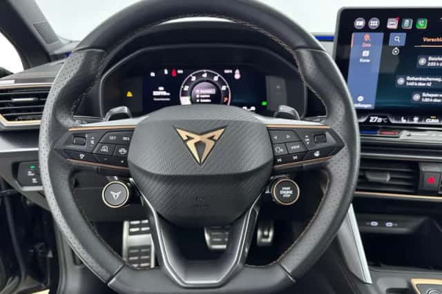 CUPRA Leon (2025) thumbnail 10