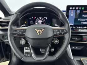 CUPRA Leon (2025) thumbnail 10