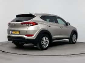 Hyundai Tucson (2018) thumbnail 2